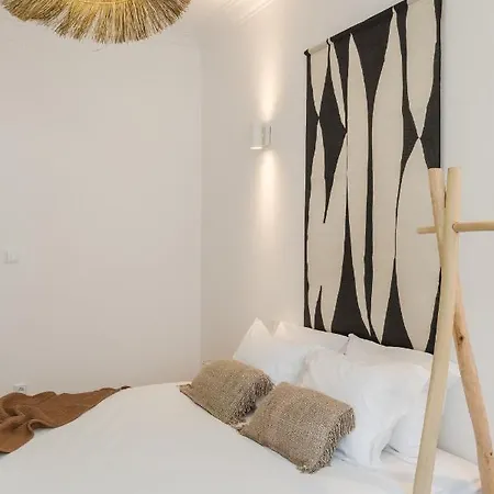 דירה Casa Boma - Shining & Spacious With Balcony - Alvalade I ליסבון