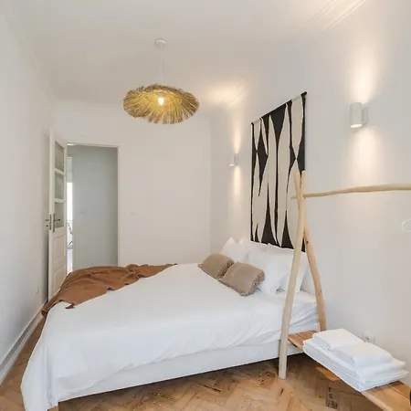 Appartement Casa Boma - Shining & Spacious With Balcony - Alvalade I Lisboa